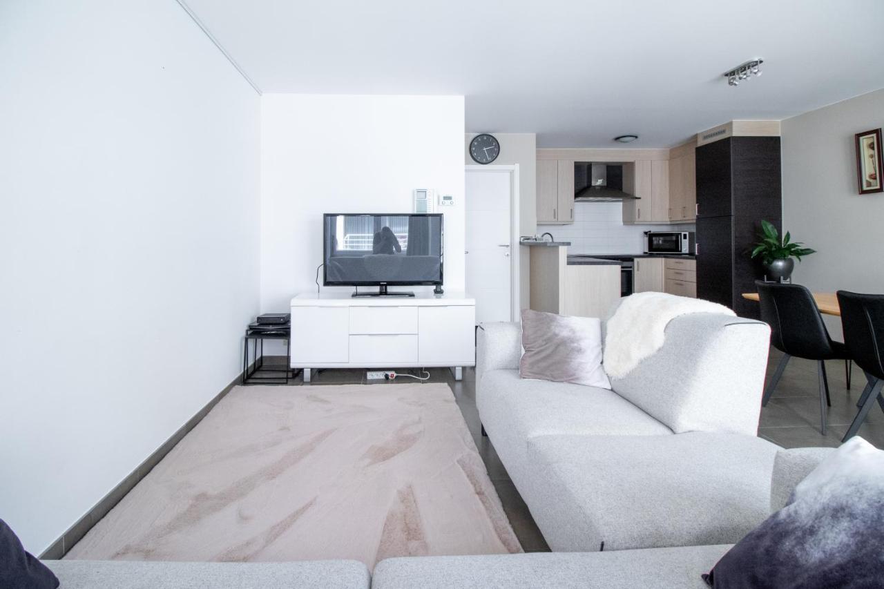 Laluna Holiday Apartment Остенде Экстерьер фото